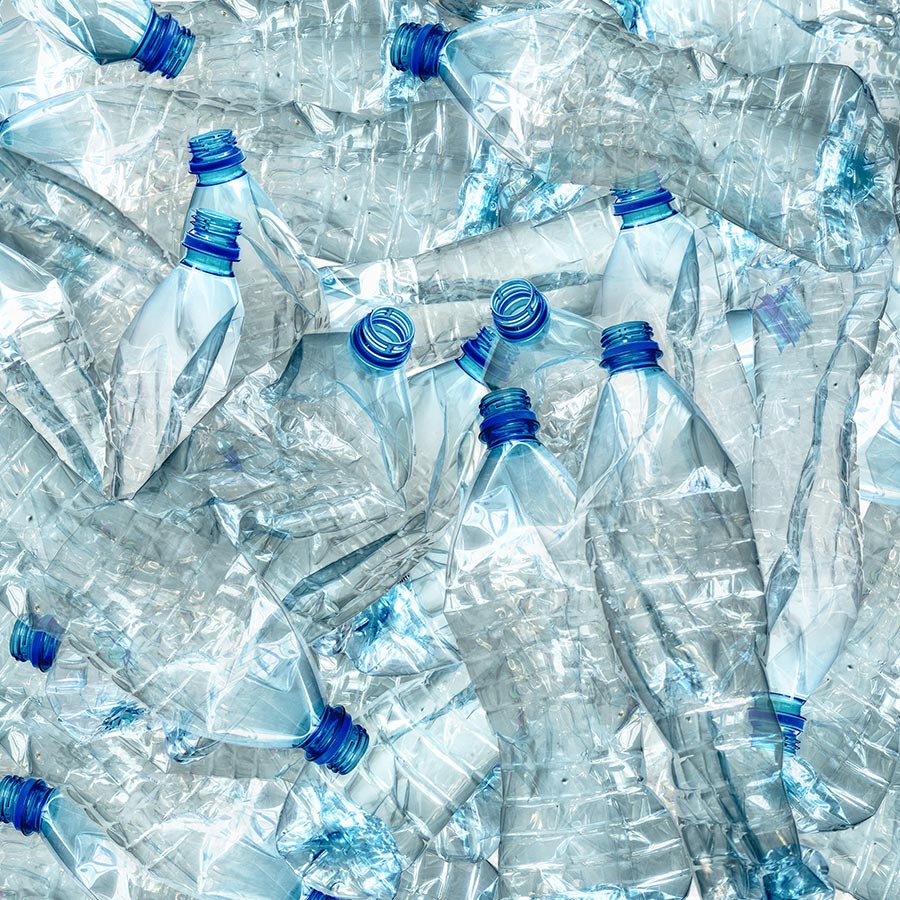 ridurre bottiglie di plastica